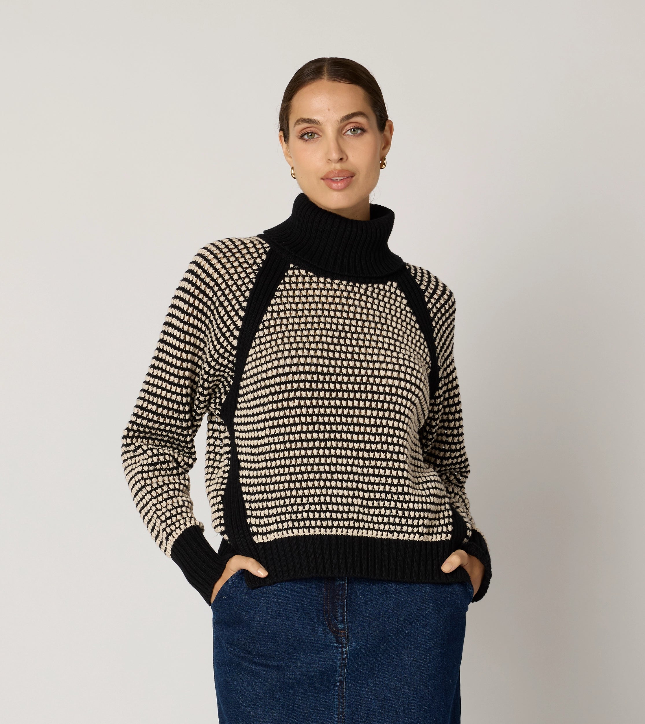 Madison Sweater | Black/Ivory