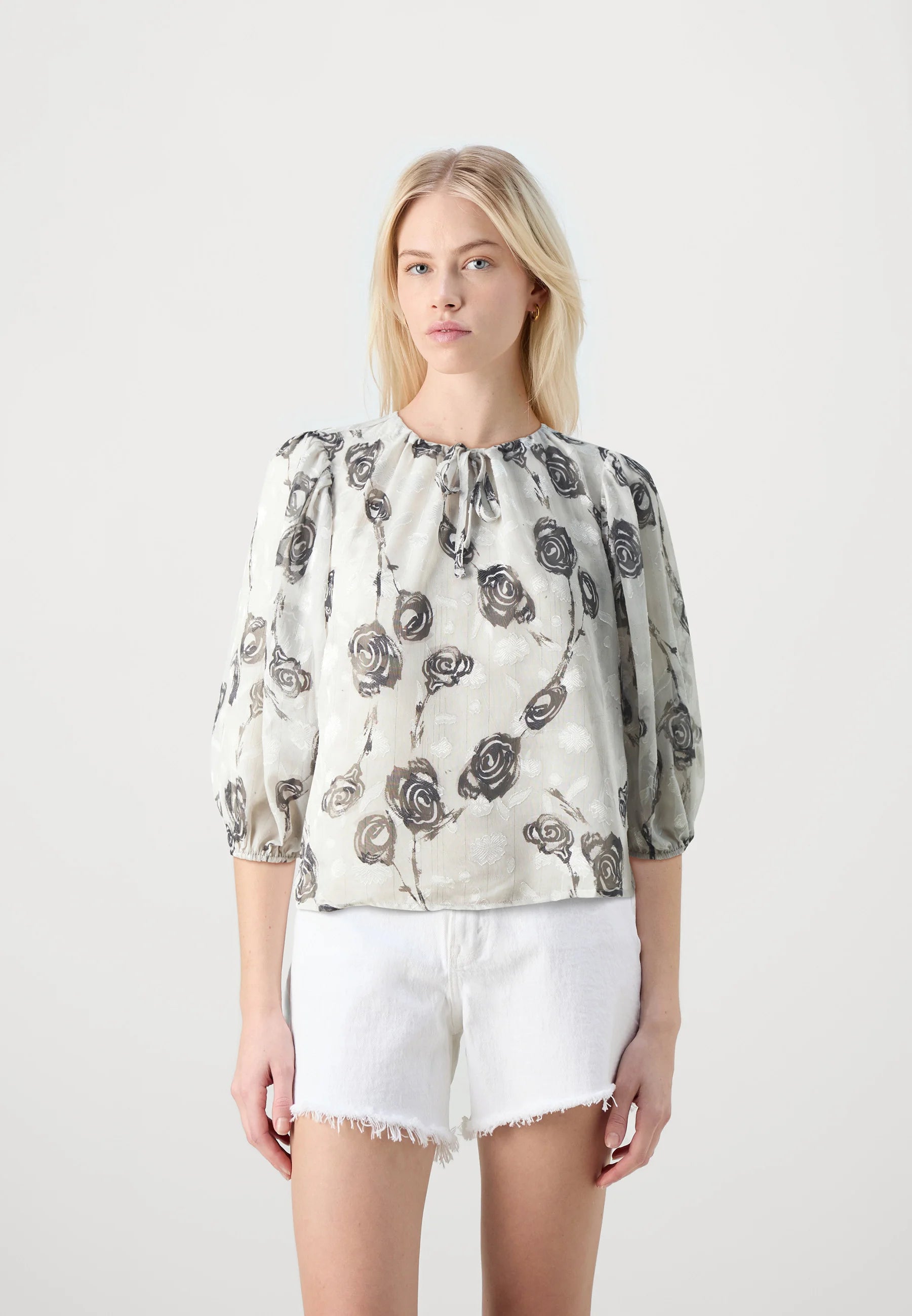 VIRILLIA TOP SILVER