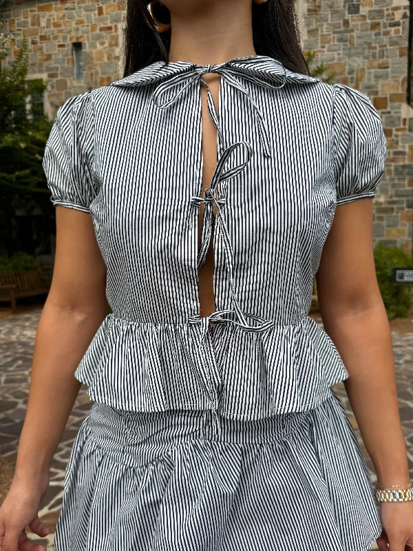 Black & White Striped Open-Front Bow Blouse