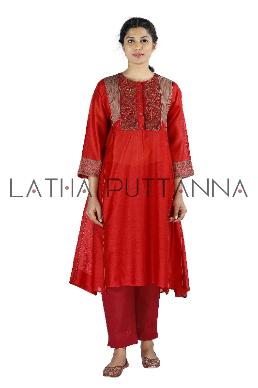 Red Salwar